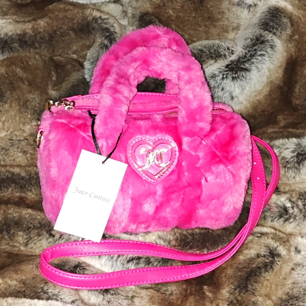 BNWT JUICY COUTURE PINK FURRY ROLL BAG